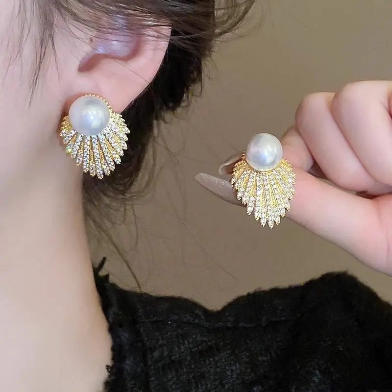 Luxe Pearl Statement Earrings - Image 4